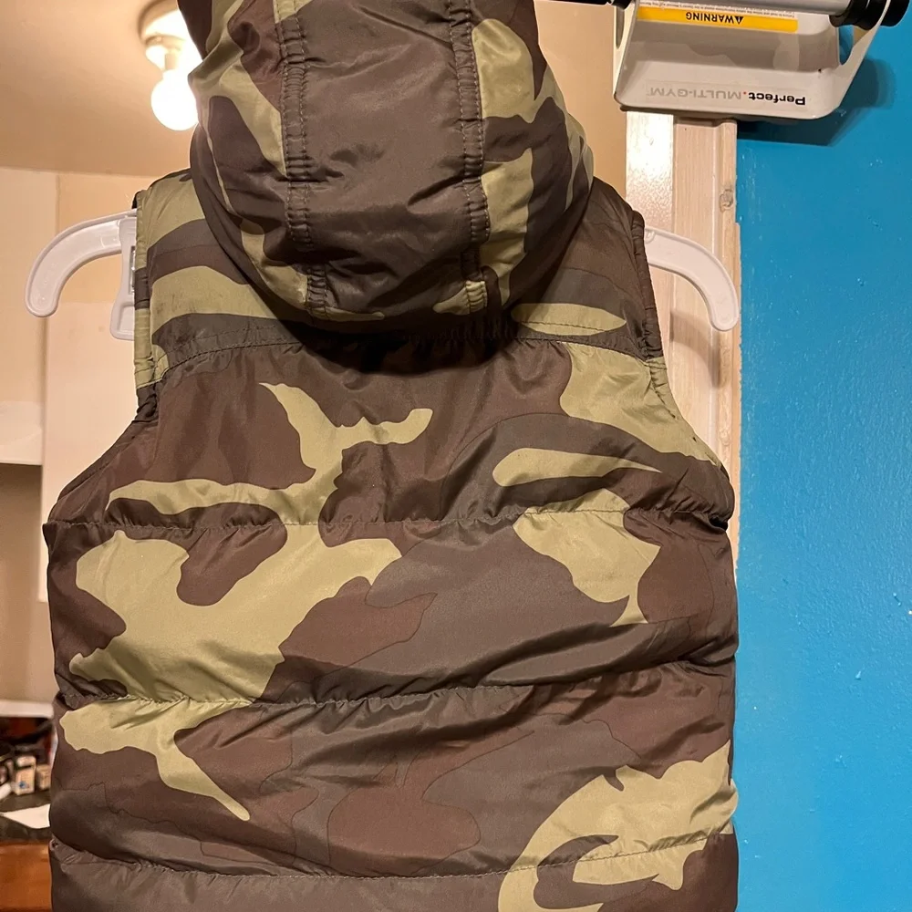 Joe Brown and Tan Puffer Vest Size 3